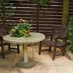 Apartment With 3 Apartments, Just Outside Berlin, Near To Tesla Burig