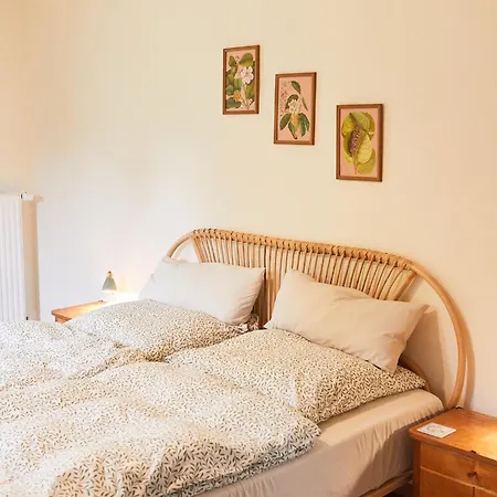 Apartment With 3 Apartments, Just Outside Berlin, Near To Tesla Burig