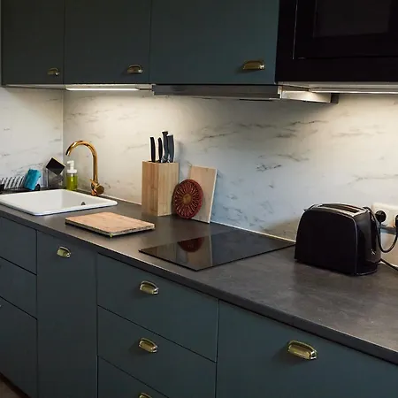 דירה With 3 Apartments, Just Outside Berlin, Near To Tesla