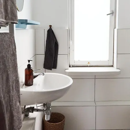 With 3 Apartments, Just Outside Berlin, Near To Tesla Διαμέρισμα *