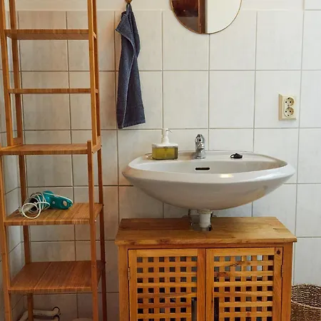 With 3 Apartments, Just Outside Berlin, Near To Tesla Apartment Burig