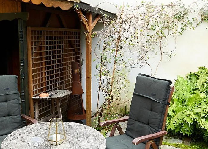 Apartment With 3 Apartments, Just Outside Berlin, Near To Tesla Burig