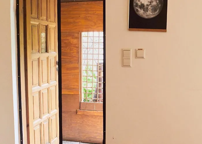 With 3 Apartments, Just Outside Berlin, Near To Tesla Apartment Burig