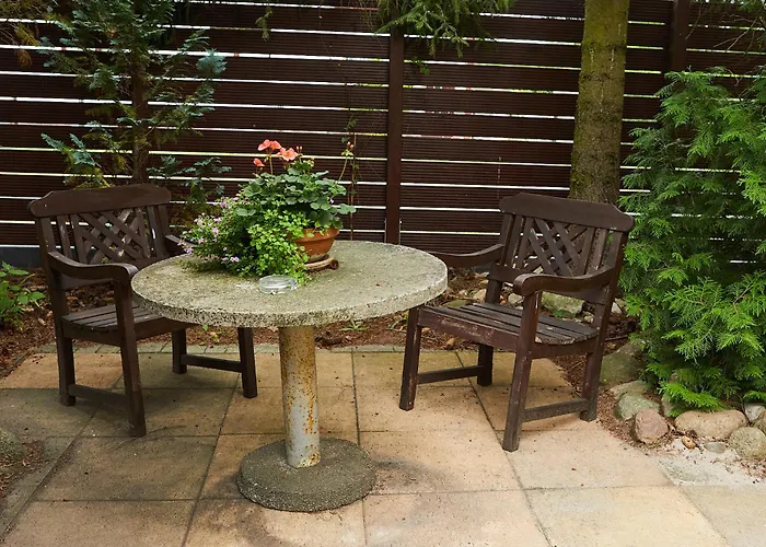 Apartment With 3 Apartments, Just Outside Berlin, Near To Tesla Burig